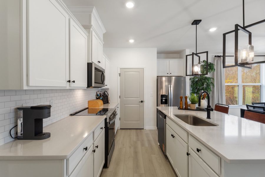 Representative furnished interior of a home built from the Julie II by Great Southern Homes in Peachtree Hills, Lexington (Image 14).