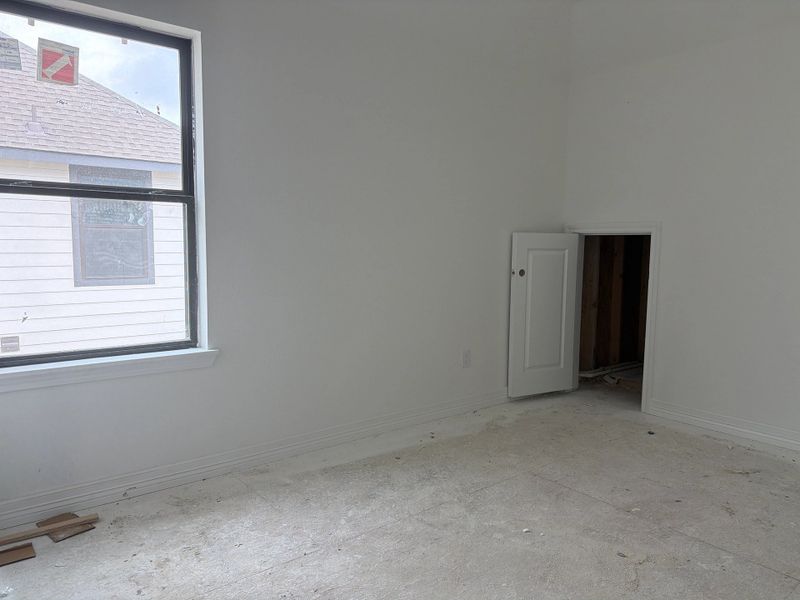 In-progress construction of a new home in Blue Heron Estates, Mont Belvieu, TX (Image 8).