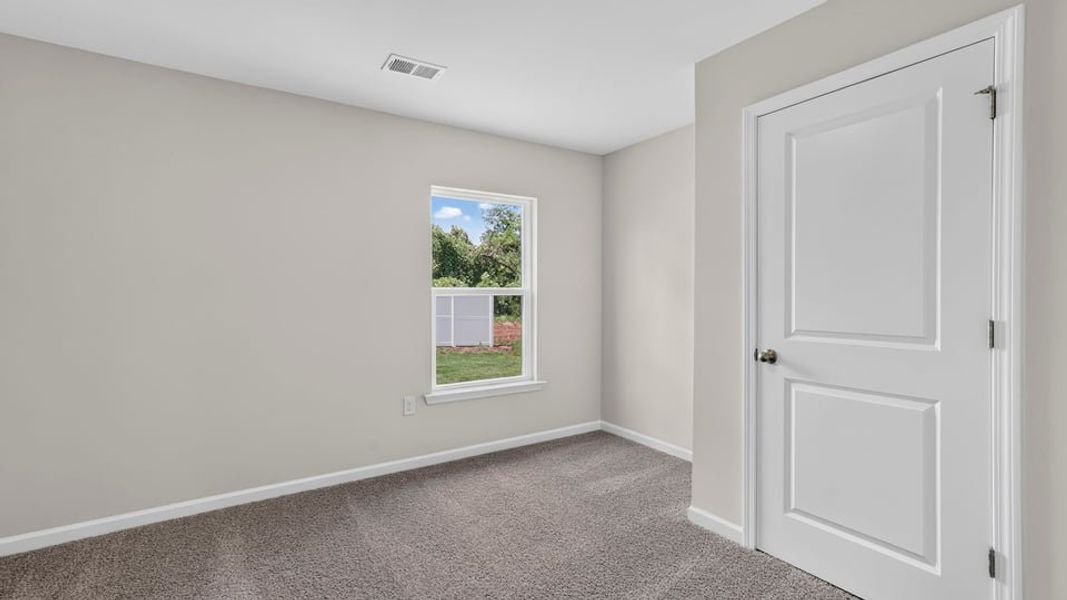 Spacious, unfurnished interior of a new home in Baxter Village, Boiling Springs (Image 24).