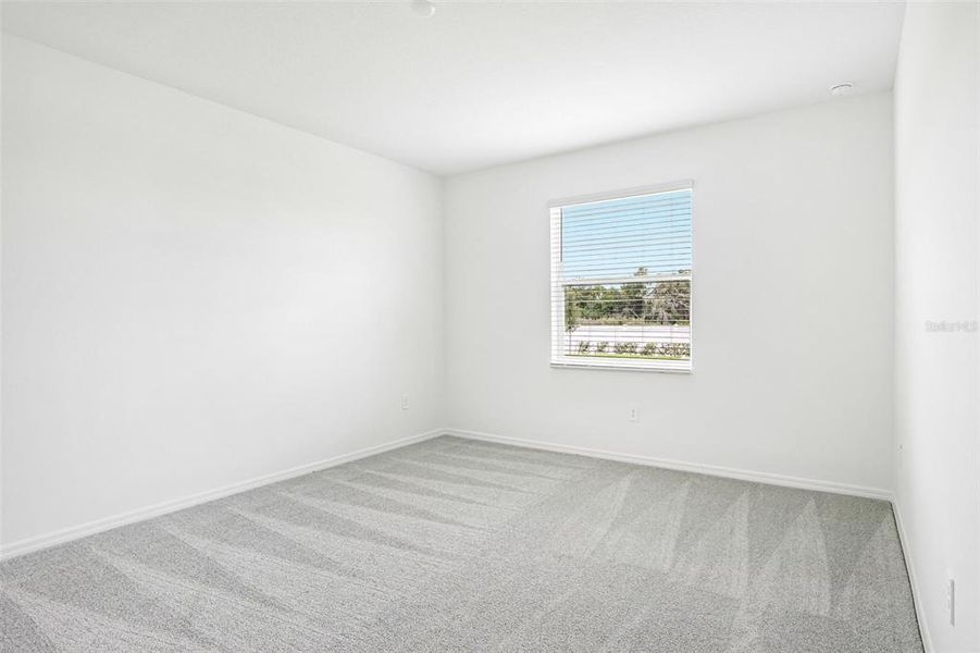 Spacious, unfurnished interior of a new home in Southpointe, Palmetto (Image 17). Spacious, unfurnished interior of a new home in Southpointe, Palmetto (Image 17).