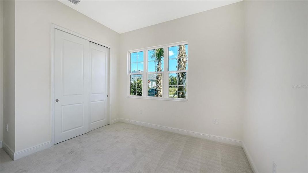 Spacious, unfurnished interior of a new home in , Venice (Image 26).