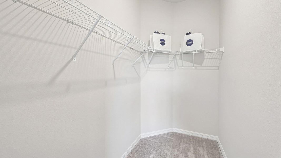 Representative unfurnished interior of a home built from the Siesta by D.R. Horton in Coddington, Bradenton (Image 18).