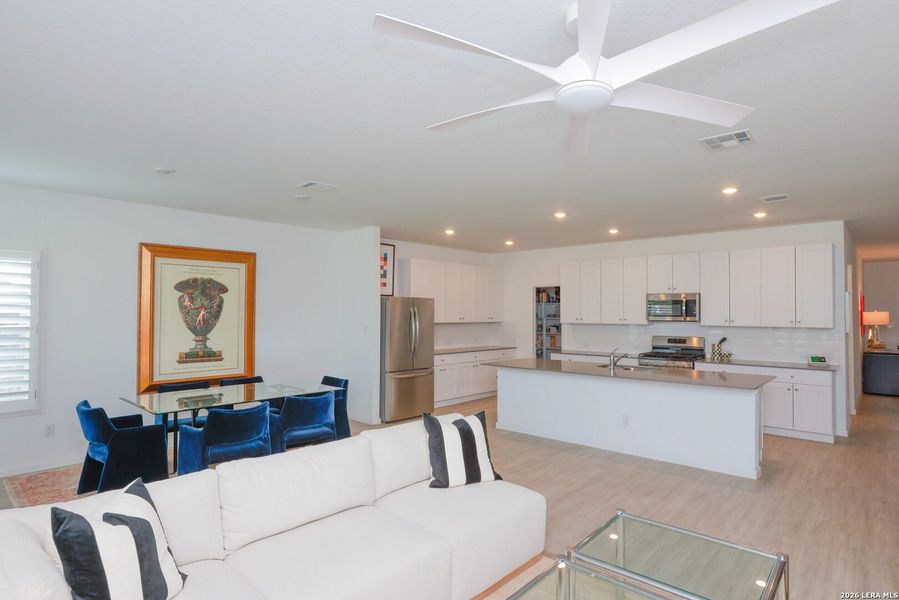 Furnished interior view inside a new home in Hidden Trails, Bulverde (Image 9).