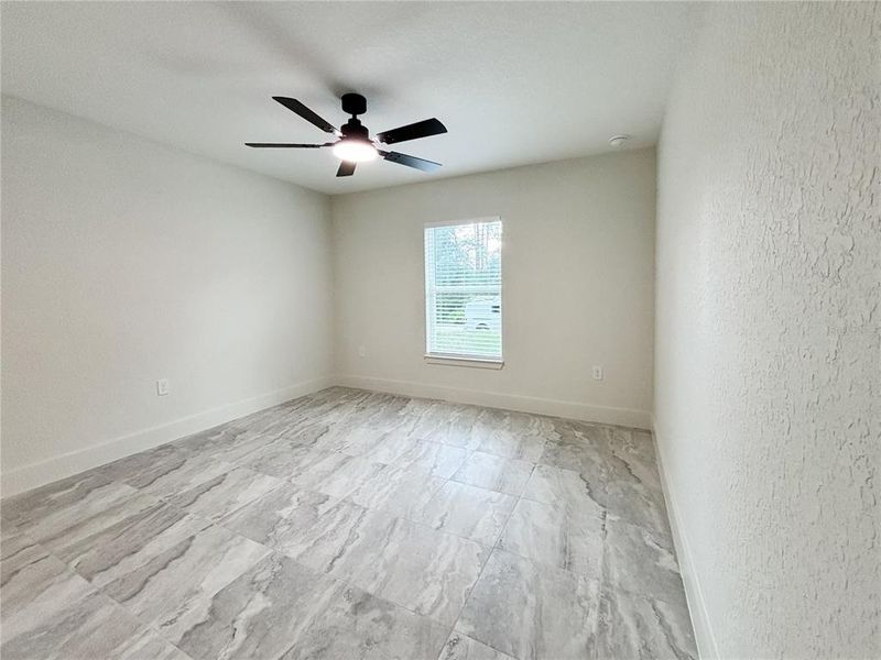 Spacious, unfurnished interior of a new home in , Dunnellon (Image 45).