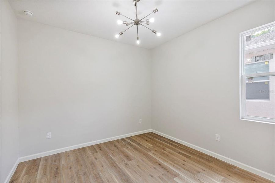Spacious, unfurnished interior of a new home in , Tampa (Image 16).
