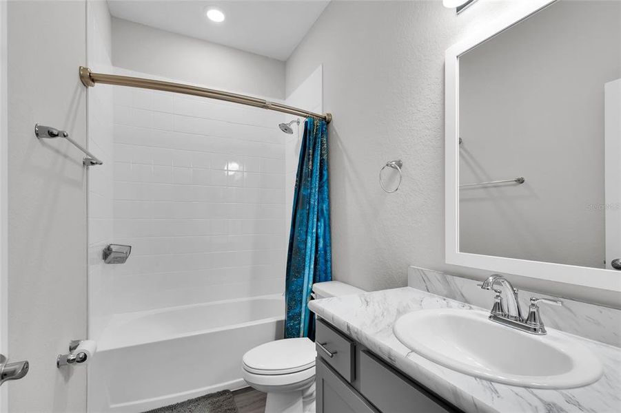 Furnished interior view inside a new home in , Ocala (Image 17).