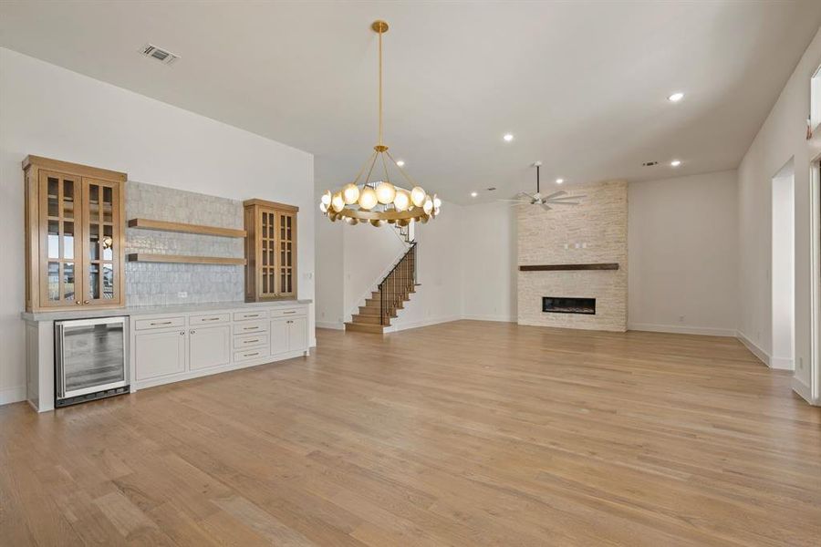 Spacious, unfurnished interior of a new home in The Resort on Eagle Mt. Lake, Fort Worth (Image 23).
