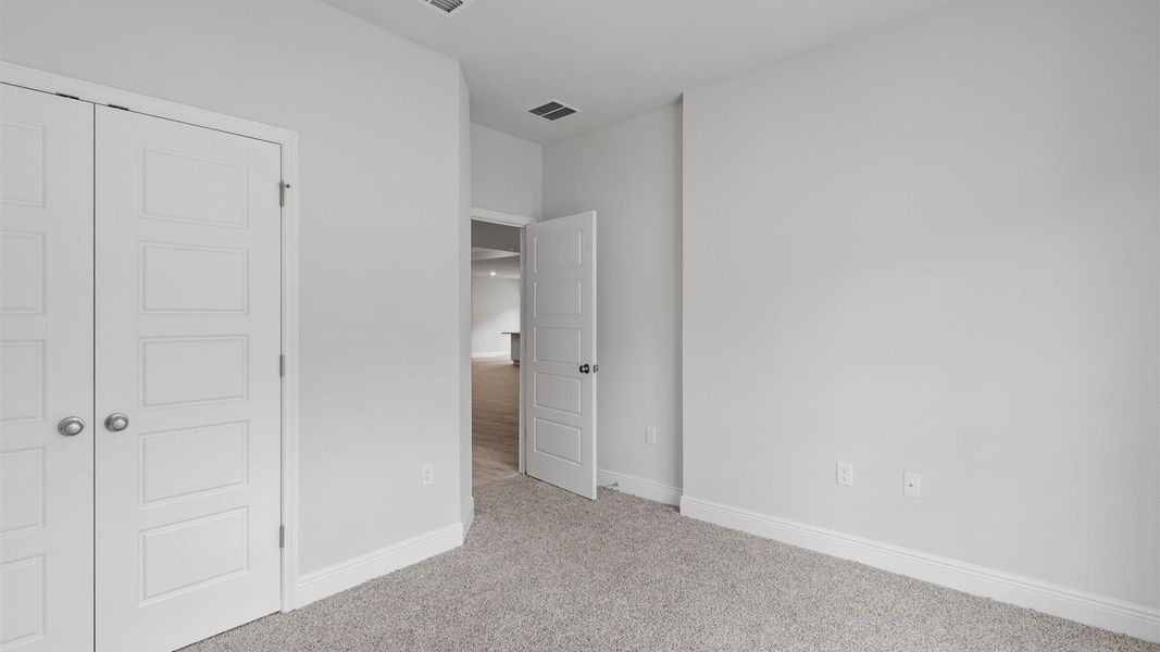 Spacious, unfurnished interior of a new home in Greystone, Crawfordville (Image 36).