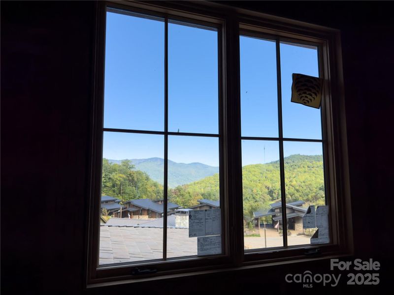 Image 21 of a home in .