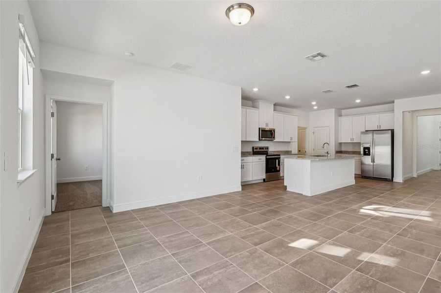 Spacious, unfurnished interior of a new home in , Clermont (Image 28). Spacious, unfurnished interior of a new home in , Clermont (Image 28).