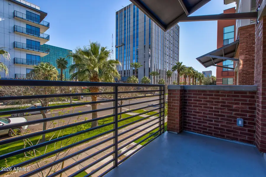 21_806_N_2nd_Ave21_mls 21_806_N_2nd_Ave21_mls