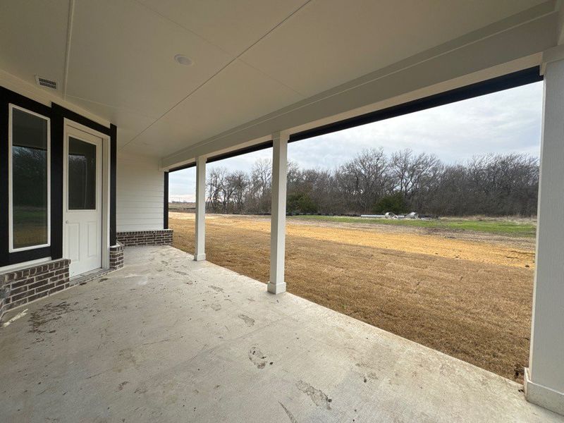 Exterior details and patio area of a home in Terra Escalante, Blue Ridge (Image 3).