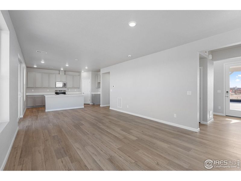 Spacious, unfurnished interior of a new home in Cordovan, Longmont (Image 13). Spacious, unfurnished interior of a new home in Cordovan, Longmont (Image 13).