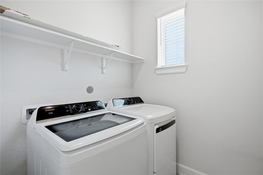 Close-up of interior finishes inside a home in The Groves 35', Humble (Image 14).