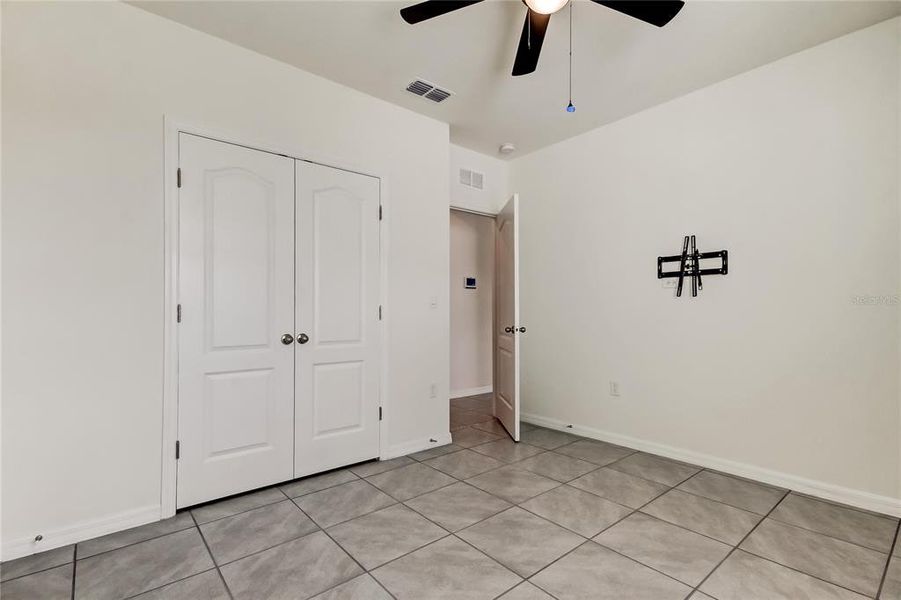 Spacious, unfurnished interior of a new home in Lakes at Laurel Highlands, Lakeland (Image 53).