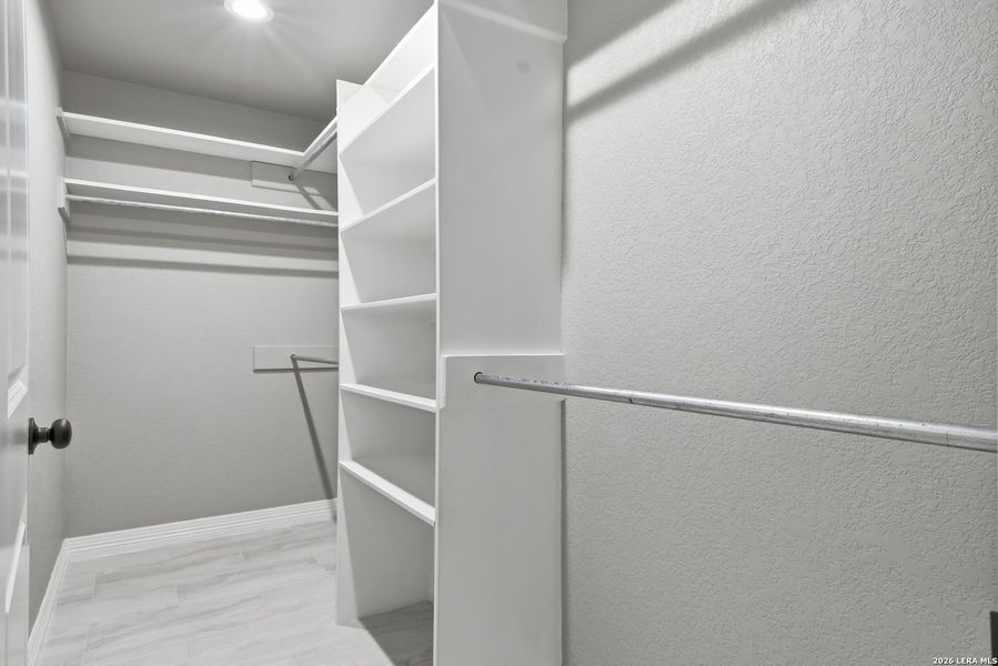 Image 42 of a home in .