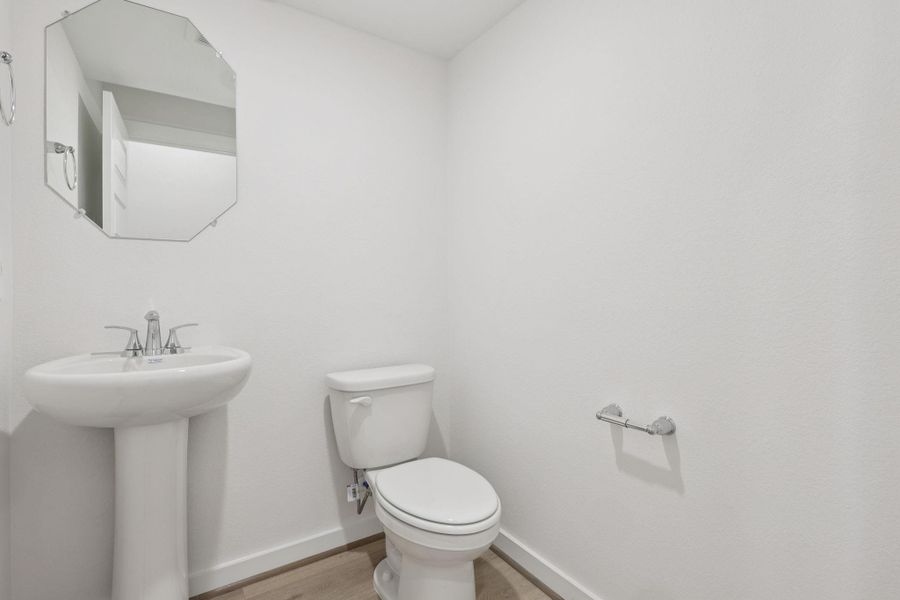 Photo is not of the actual home, but is an inspirational photo of builder’s model home and may depict options, furnishings, and/or decorator features that are not included Photo is not of the actual home, but is an inspirational photo of builder’s model home and may depict options, furnishings, and/or decorator features that are not included