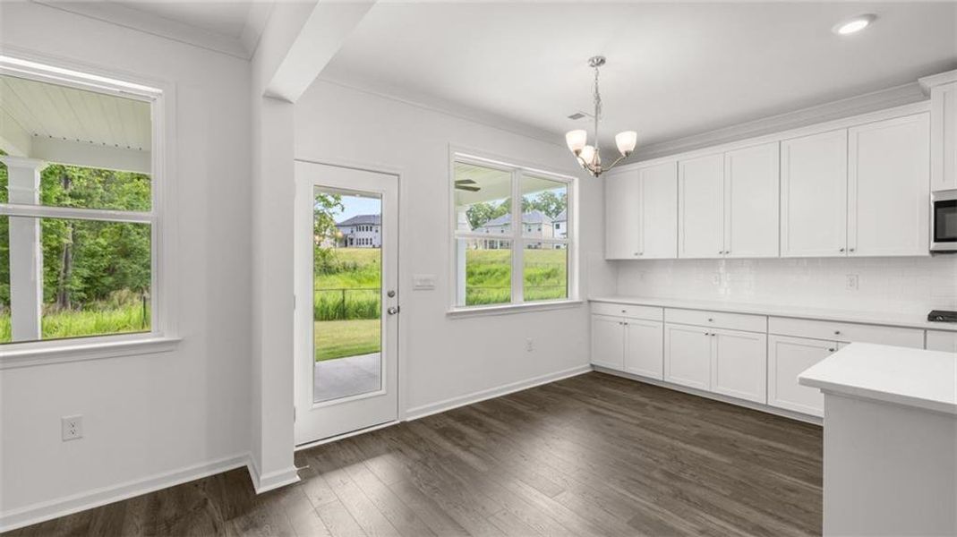 Spacious, unfurnished interior of a new home in Heritage Pointe, Senoia (Image 10).