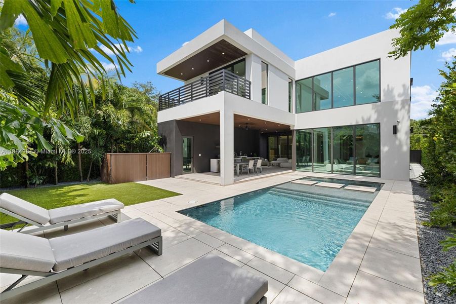 Image 76 of a home in . Image 76 of a home in .