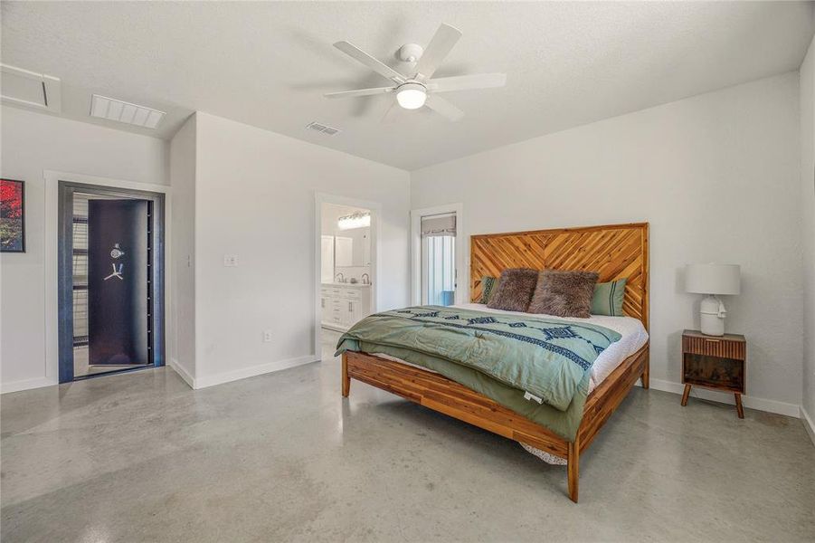 Furnished interior view inside a new home in , Santo (Image 16).
