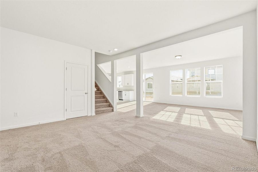 Spacious, unfurnished interior of a new home in Farmlore, Brighton (Image 33).