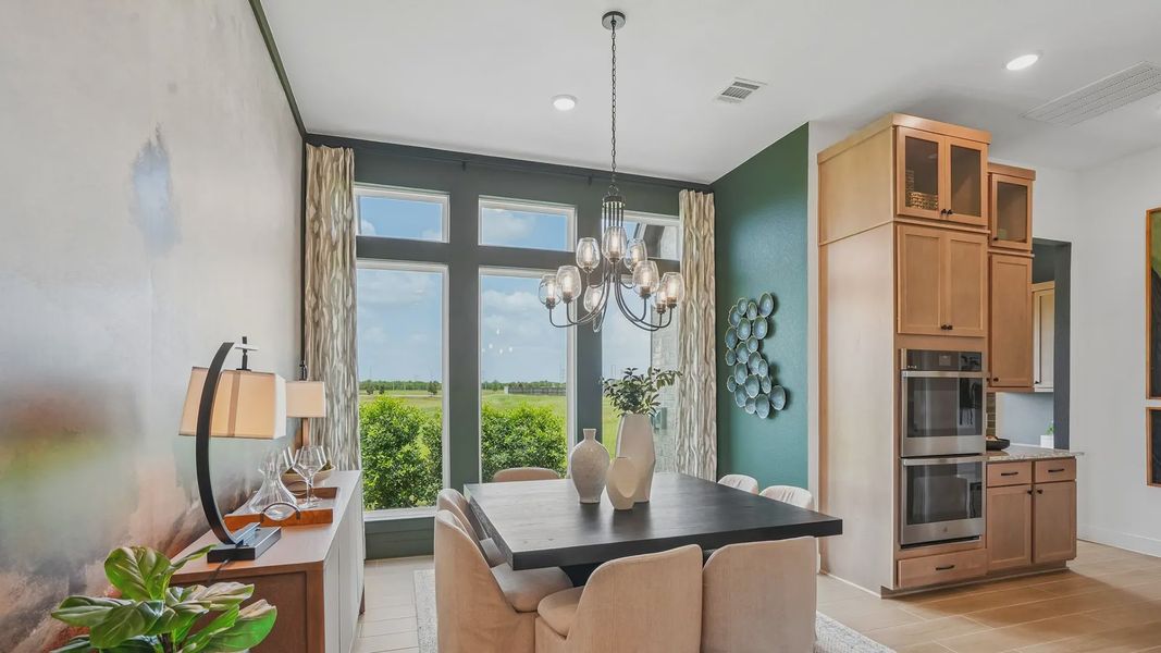 Representative furnished interior of a home built from the Sydney by Chesmar Homes in Westland Ranch, League City (Image 9).