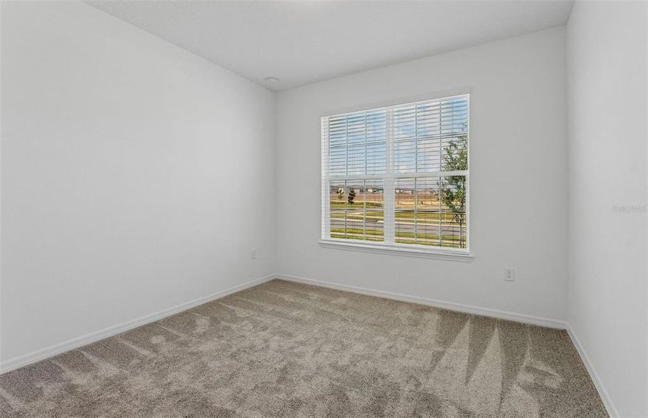 Spacious, unfurnished interior of a new home in , Lake Alfred (Image 19).