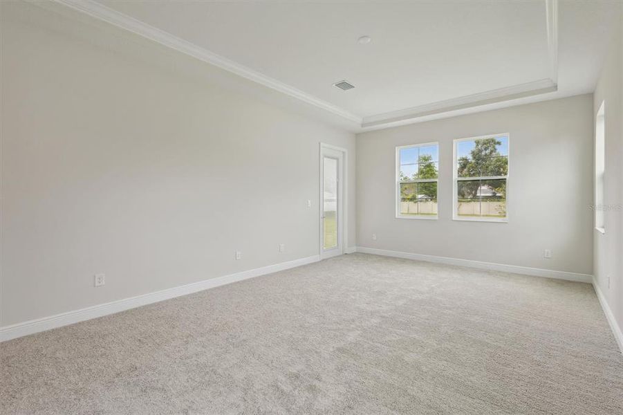 Spacious, unfurnished interior of a new home in Hidden Lakes, Brandon (Image 19).