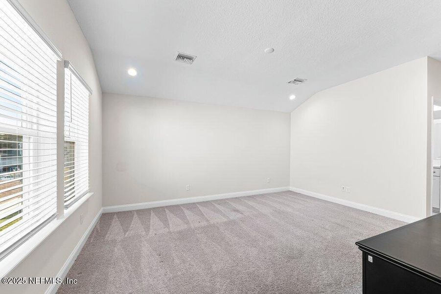 Spacious, unfurnished interior of a new home in Courtney Chase, St. Augustine (Image 23).