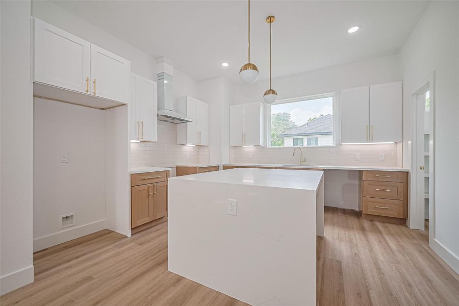 Furnished interior view inside a new home in , Houston (Image 9).