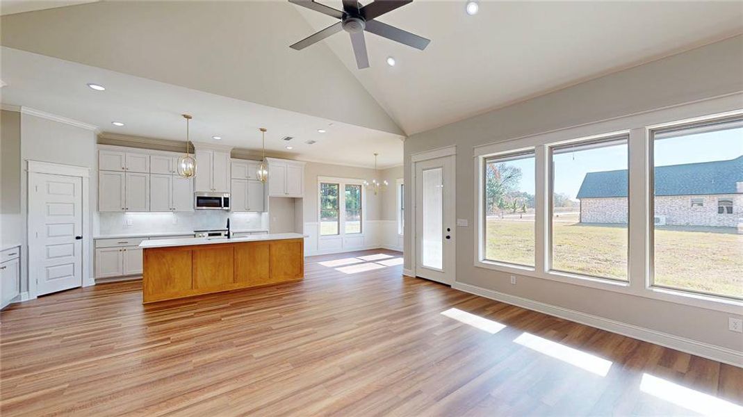 Spacious, unfurnished interior of a new home in , Tyler (Image 24).