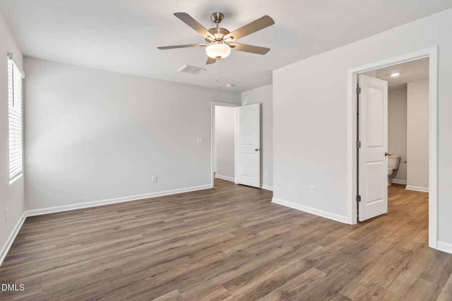 20-web-or-mls-DSC03119 20-web-or-mls-DSC03119