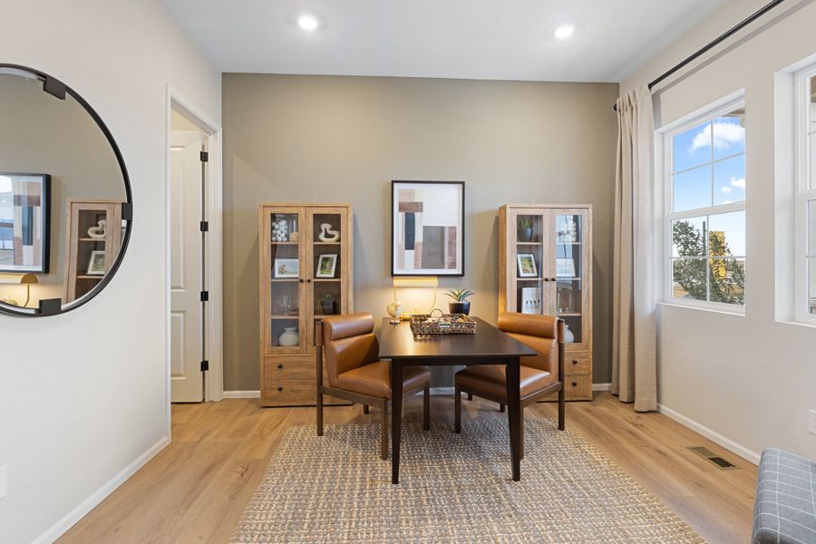 Representative furnished interior of a home built from the 5002 by Risewell Homes in The Estates Collection at Murphy Creek, Aurora (Image 12).
