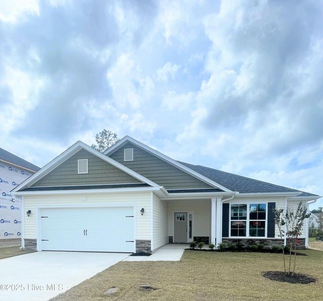 Image 6 of a home in Athens Acres.