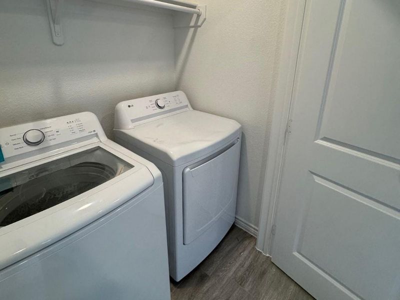 Close-up of interior finishes inside a home in Lake Conroe Village, Montgomery (Image 4).