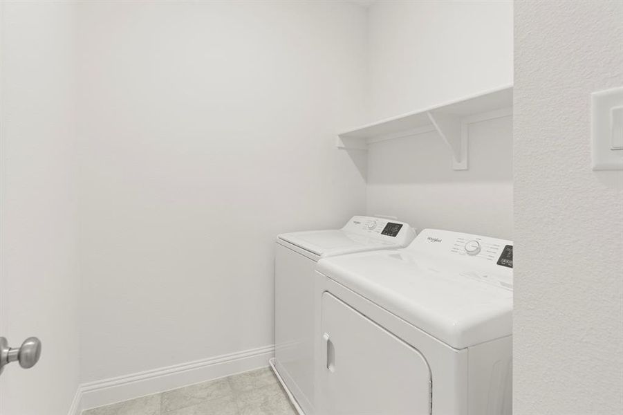 18. 2527 Huxley - Utility 18. 2527 Huxley - Utility