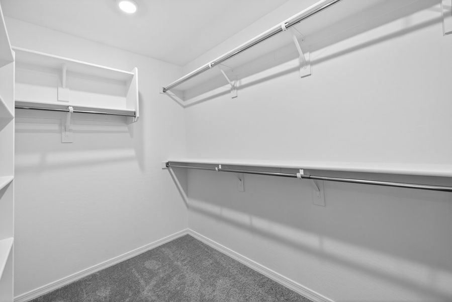 Spacious, unfurnished interior of a new home in Artisan at Asante, Surprise (Image 22).