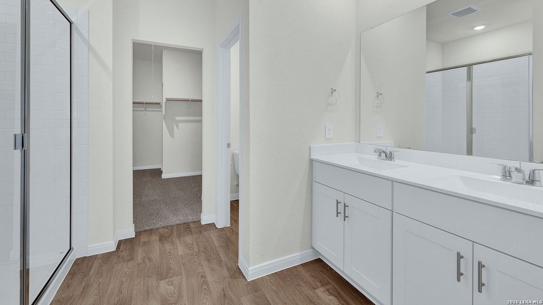 Furnished interior view inside a new home in Paramount, Kyle (Image 6).