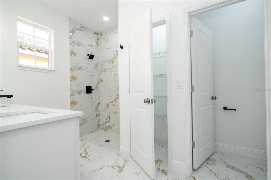 Furnished interior view inside a new home in , Haines City (Image 17).