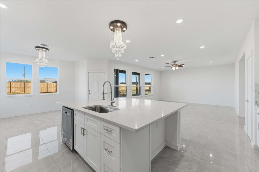 Open floor plan great for entertaining