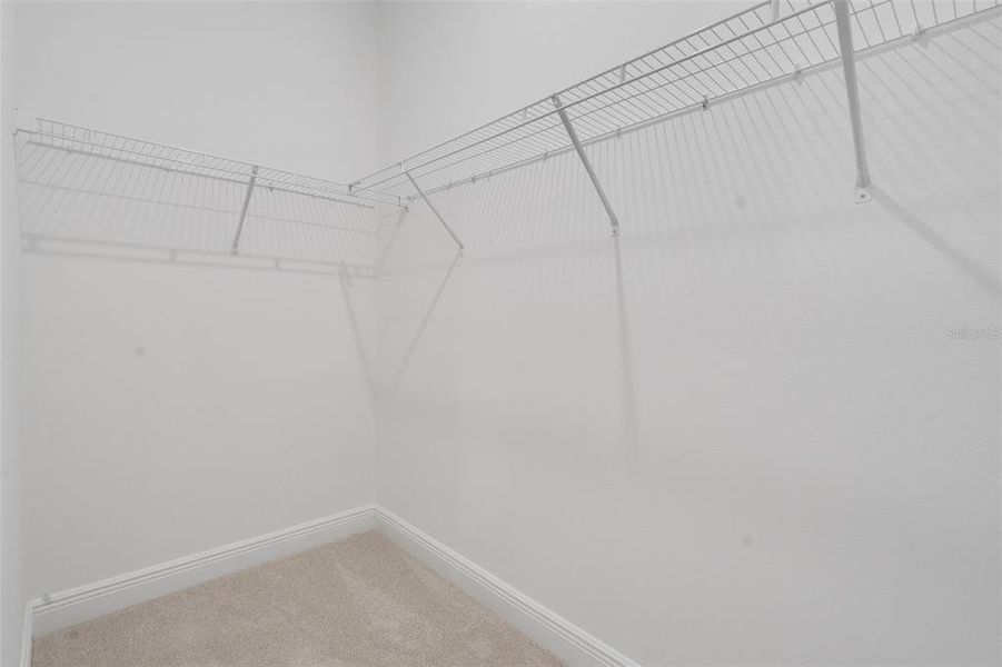 Spacious, unfurnished interior of a new home in Reserve at Hammock Oaks, Lady Lake (Image 26).