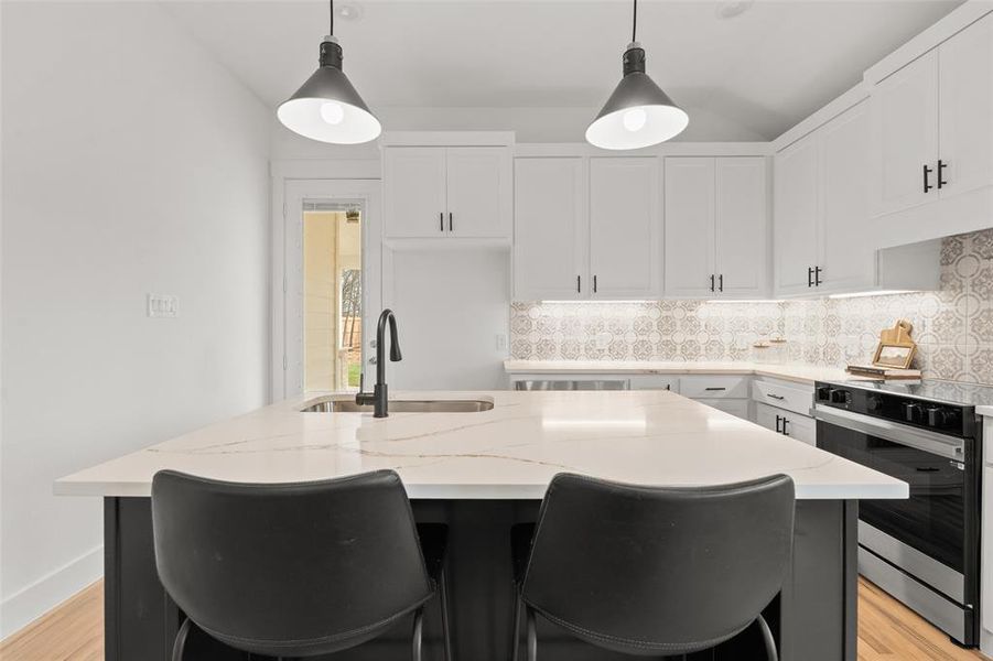 Furnished interior view inside a new home in , Hillsboro (Image 19).