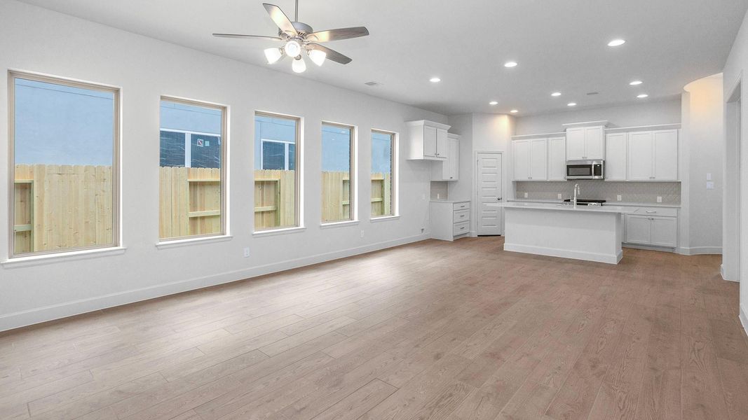 Spacious, unfurnished interior of a new home in Woodhavyn, Magnolia (Image 10). Spacious, unfurnished interior of a new home in Woodhavyn, Magnolia (Image 10).