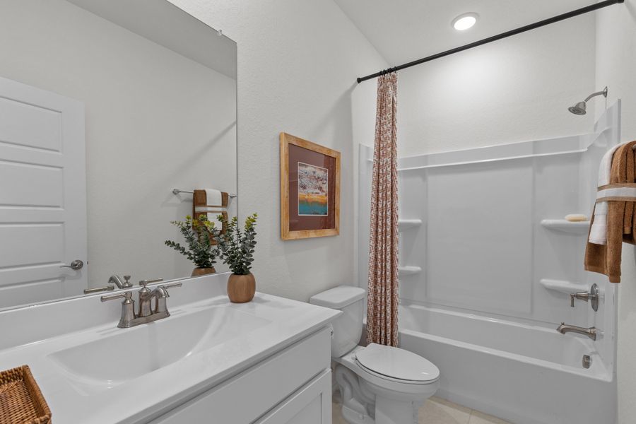 Representative furnished interior of a home built from the The Daphne I by Davidson Homes LLC in Bricewood, San Antonio (Image 24).