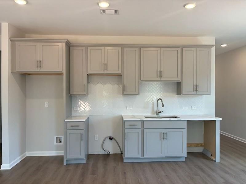 Furnished interior view inside a new home in Cedar Farms, Winder (Image 5).