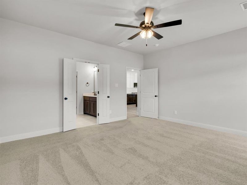 Spacious, unfurnished interior of a new home in , Springtown (Image 25).