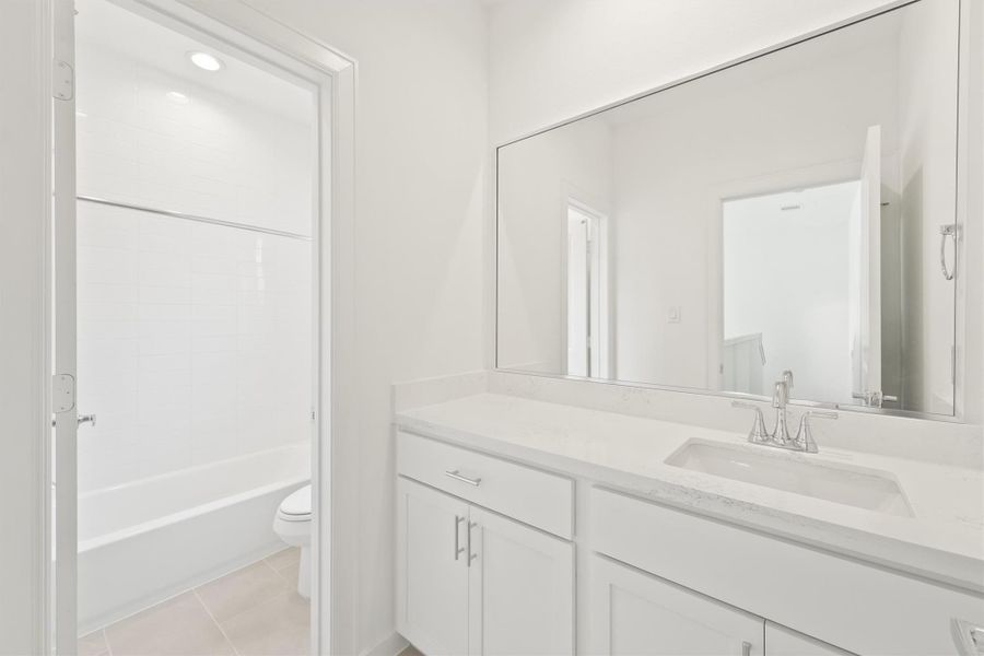 Furnished interior view inside a new home in Highland Commons, Houston (Image 10). Furnished interior view inside a new home in Highland Commons, Houston (Image 10).