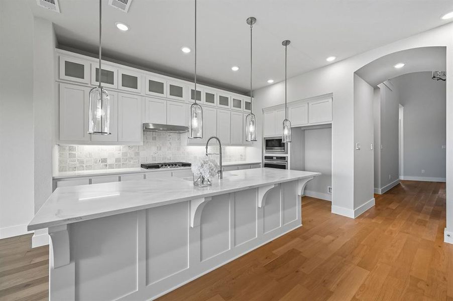 Furnished interior view inside a new home in Trinity Falls, McKinney (Image 10). Furnished interior view inside a new home in Trinity Falls, McKinney (Image 10).