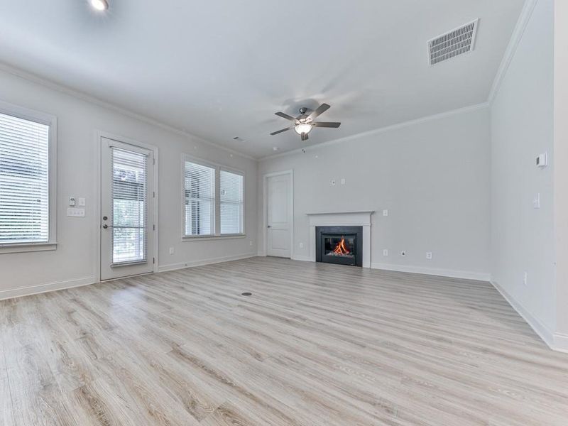 Spacious, unfurnished interior of a new home in , Ellijay (Image 15).