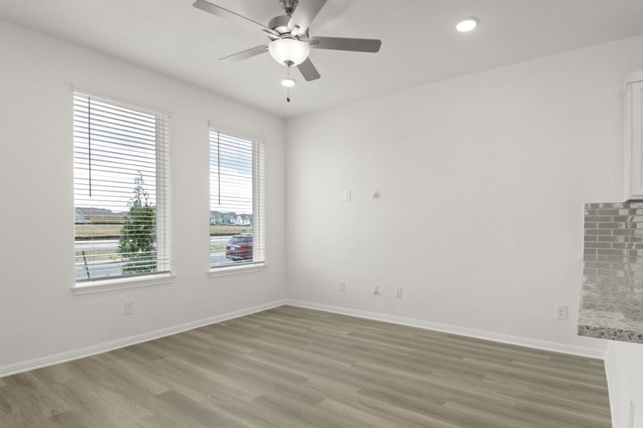 Spacious, unfurnished interior of a new home in Trace, San Marcos (Image 21).
